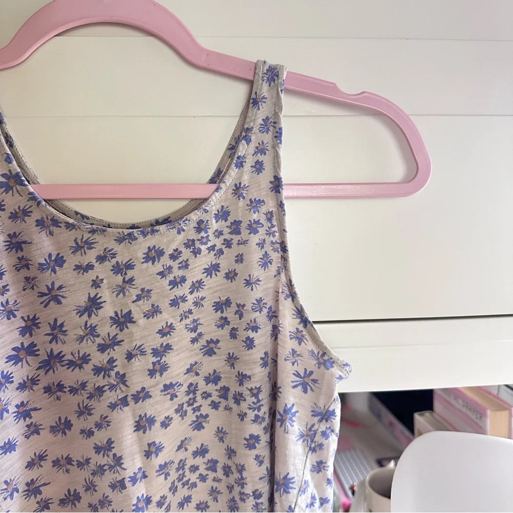 Old Navy Lilac Blue Grey Floral Camisole Scoop Neck Tank Top